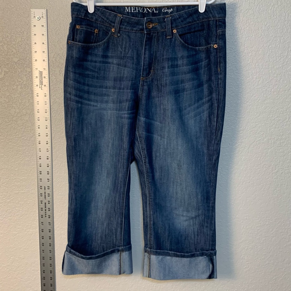 Merona Blue faded with light distressing Denim Capris
